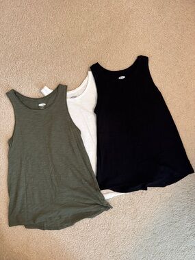 Old Navy Women’s Tank Tops in Black, White & Olive Green